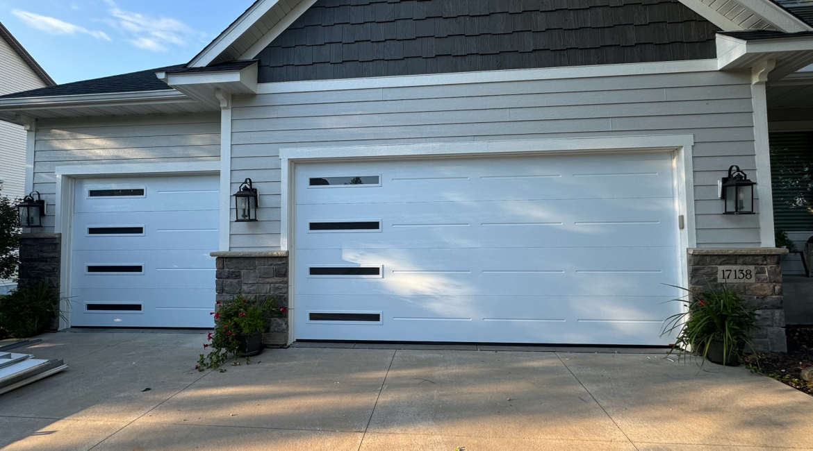 how long do garage doors last